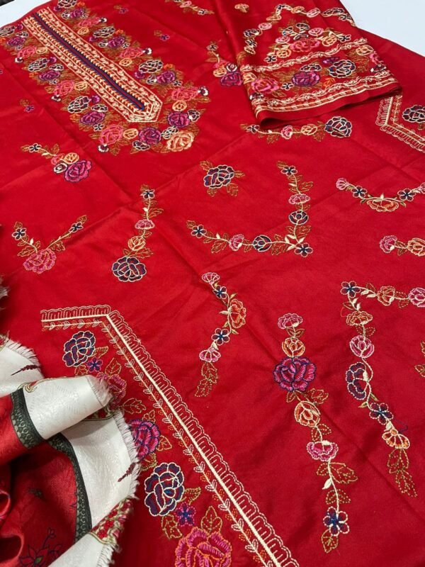 Zara Shahjahan Lawn Collection 2025 – 3PC Embroidered Lawn Suit - Image 3